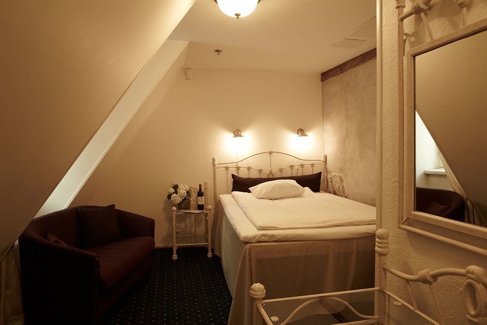 Cru Hotel 4*