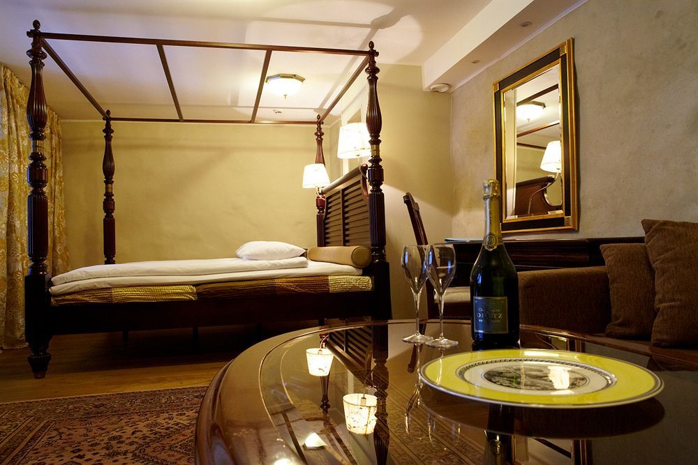 Hotel Cru