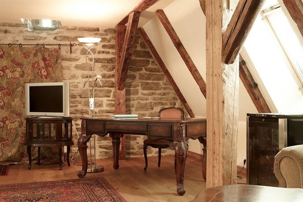 Viesnīca Cru Tallinn